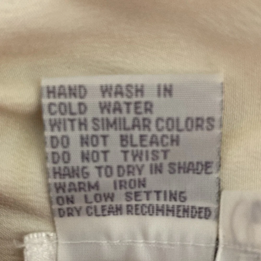 Tess 100% buttery soft silk cream colored ruffled shirt, Sz 14 - Picture 9 of 9